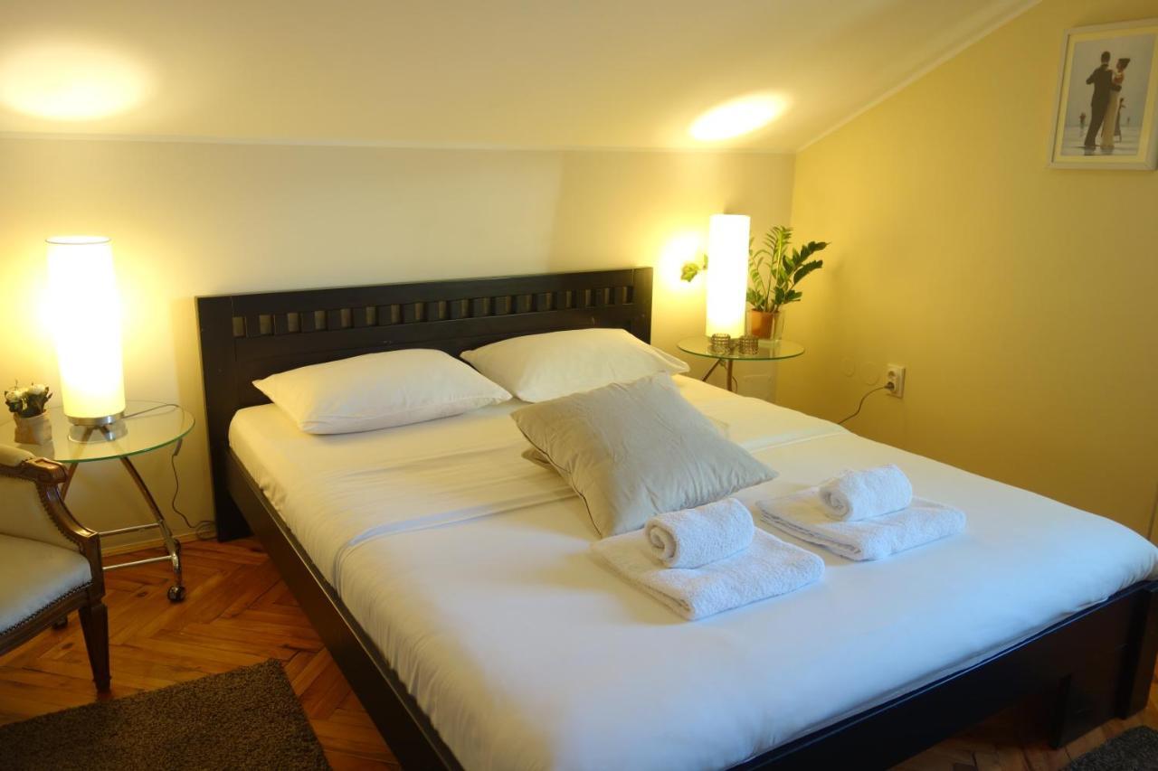 Villa Quantum Beograd Esterno foto