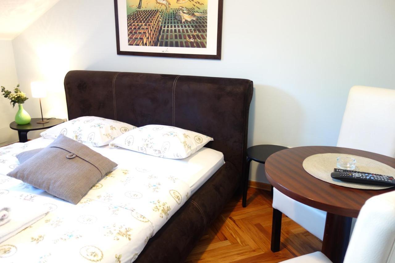 Villa Quantum Beograd Esterno foto