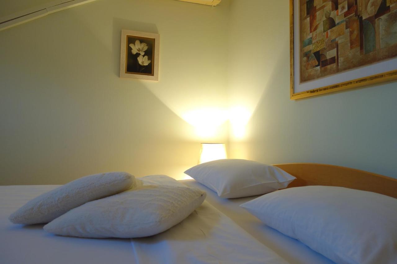 Villa Quantum Beograd Esterno foto